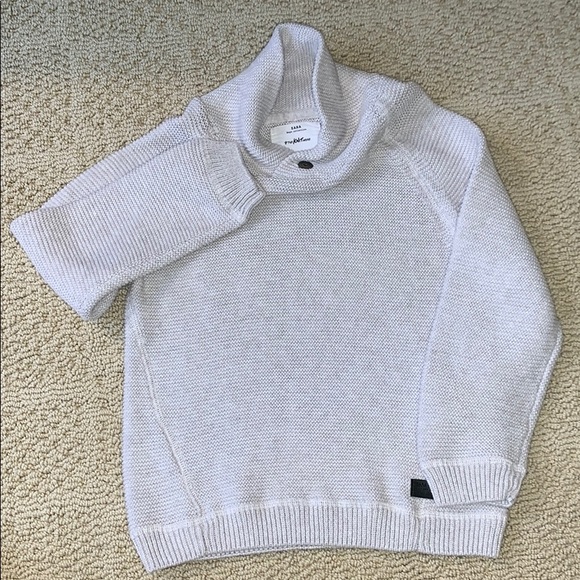 Zara Other - EUC Zara Knit sweater, size 6, oatmeal color